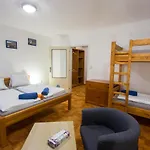 Modry Rokytnice Гостевой дом 3*