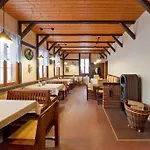 Modry Rokytnice Гостевой дом 3*
