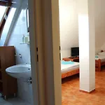 Modry Rokytnice 3* Рокицани