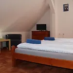 Modry Rokytnice Рокицани