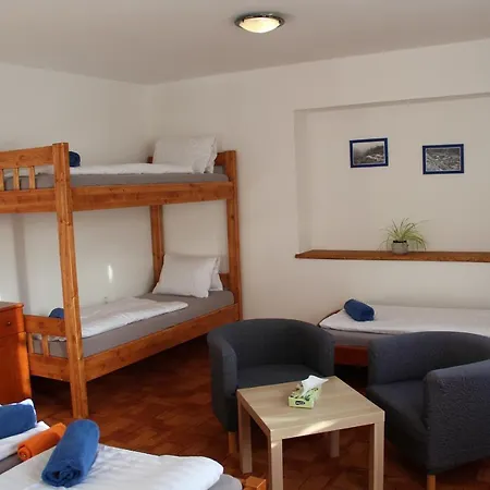 Guest house Modry