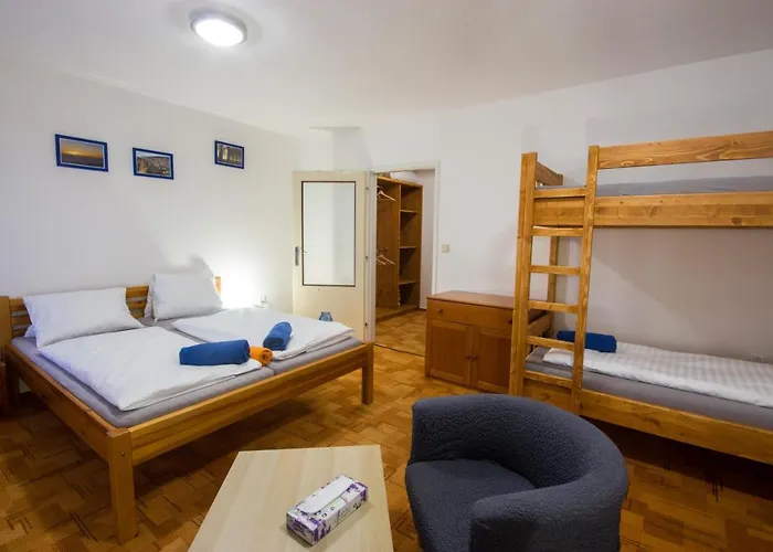 Modry Rokytnice Pensionat 3*